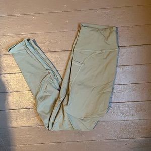 OLIVE GREEN LEGGINGS